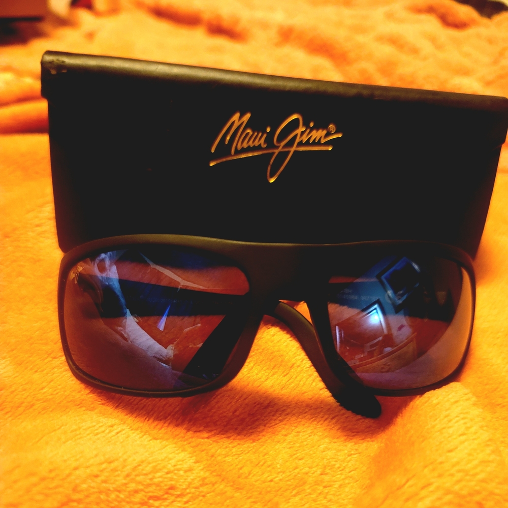 Maui Jim Black Sunglasses